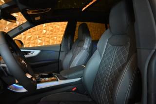 AUDI Q8 usata 26