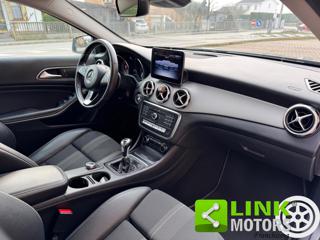 MERCEDES-BENZ GLA 180 usata, con Cronologia tagliandi
