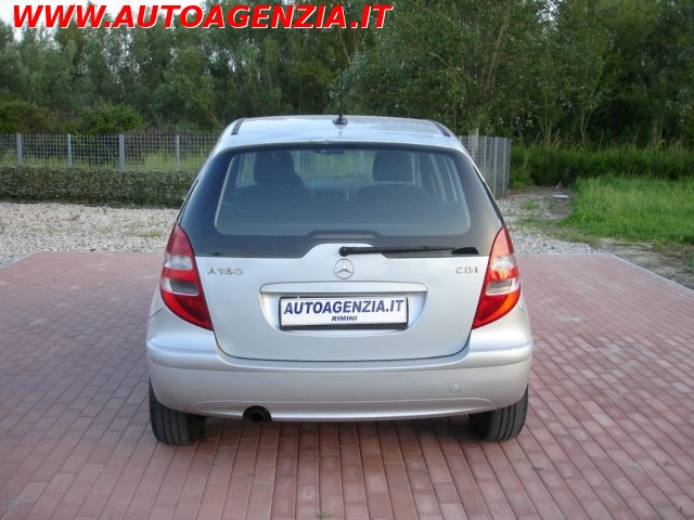 MERCEDES-BENZ A 180 usata 2