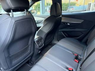 PEUGEOT 3008 usata, con Park Distance Control