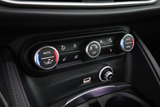ALFA ROMEO Stelvio usata 11