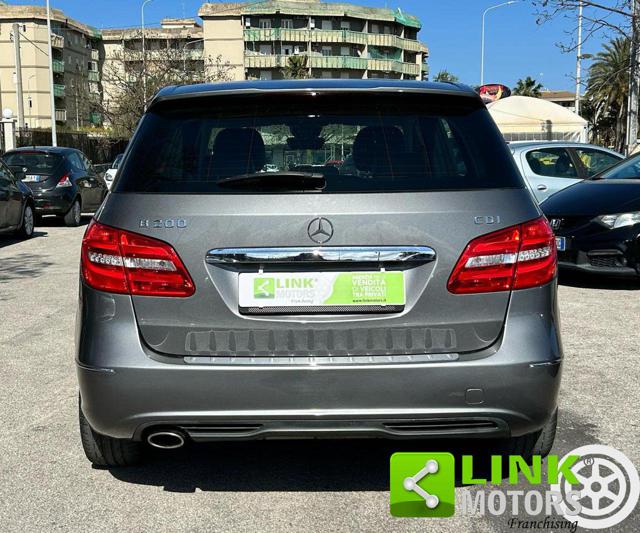 MERCEDES-BENZ B 200 usata, con Climatizzatore