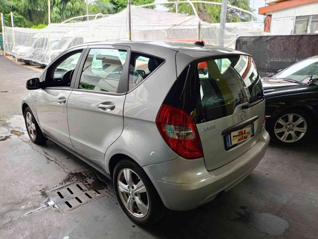 MERCEDES-BENZ A 160 usata, con Alzacristalli elettrici