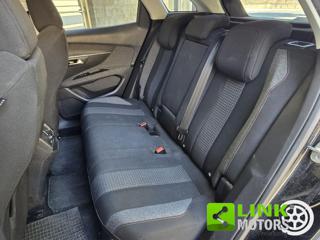 PEUGEOT 3008 usata, con Autoradio