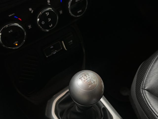 JEEP Renegade usata, con USB