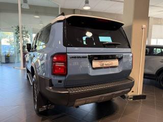 TOYOTA Land Cruiser usata, con Autoradio