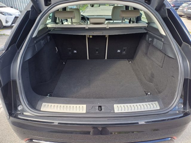LAND ROVER Range Rover Velar usata, con Regolazione elettrica sedili