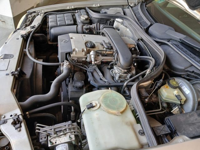 MERCEDES-BENZ CLK 200 usata 21