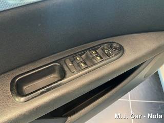 PEUGEOT 407 usata, con Isofix