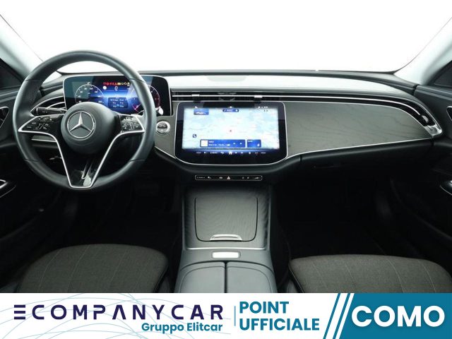 MERCEDES-BENZ E 220 usata, con Chiusura centralizzata
