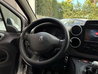 PEUGEOT Partner usata, con Cronologia tagliandi