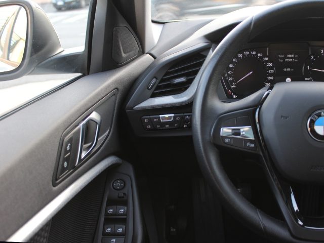 BMW 118 usata, con USB