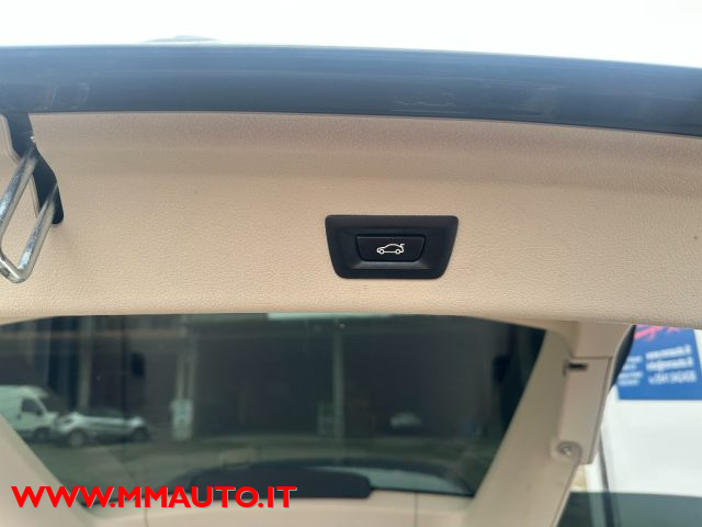 BMW 320 usata, con USB