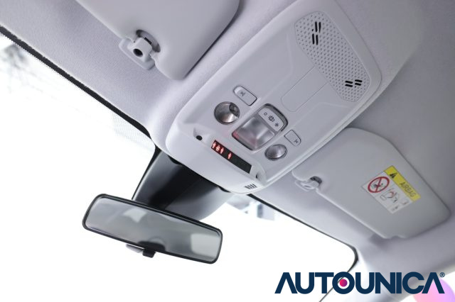 PEUGEOT 208 usata, con Sensore di luce