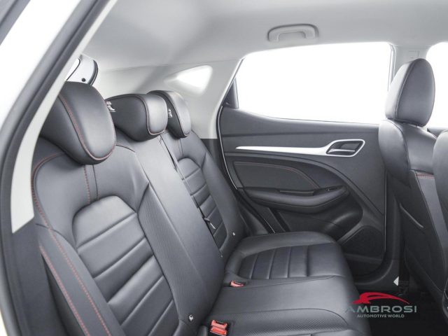 MG ZS usata 10