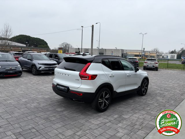 VOLVO XC40 usata, con Chiusura centralizzata