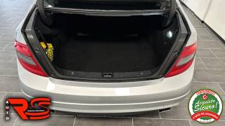 MERCEDES-BENZ C 320 usata, con Specchietti laterali elettrici