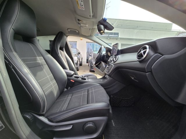 MERCEDES-BENZ CLA 200 usata, con Fendinebbia