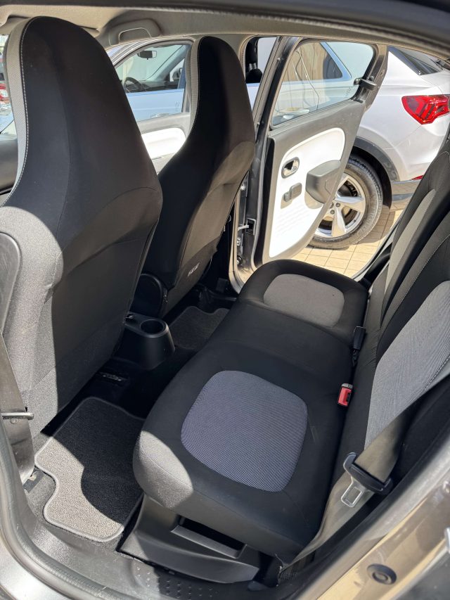 RENAULT Twingo usata, con Luci diurne LED