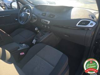 RENAULT Scenic usata, con Chiusura centralizzata