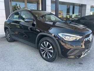MERCEDES-BENZ GLA 200 d Automatic Sport