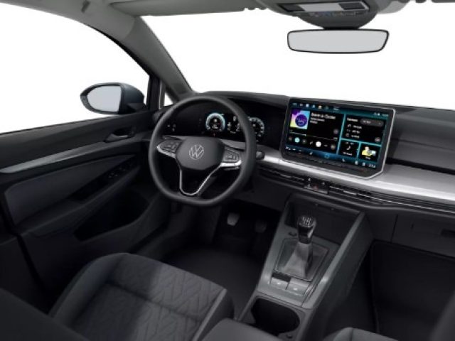 VOLKSWAGEN Golf usata, con Autoradio