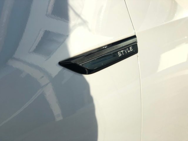 VOLKSWAGEN Golf usata, con Sensore di pioggia