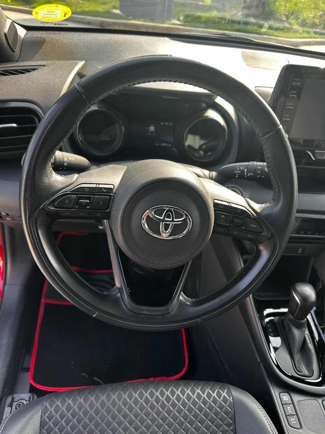 TOYOTA Yaris usata, con Fendinebbia