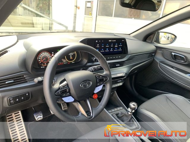 HYUNDAI i20 usata, con Airbag