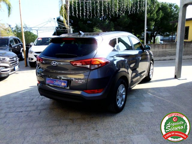 HYUNDAI Tucson usata, con Autoradio