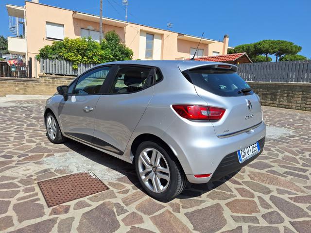 RENAULT Clio usata, con Airbag laterali