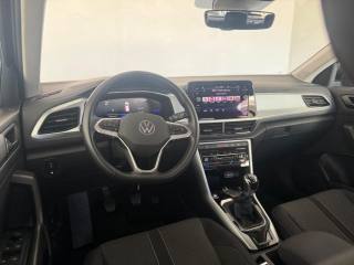 VOLKSWAGEN T-Roc usata, con Sensori di parcheggio posteriori