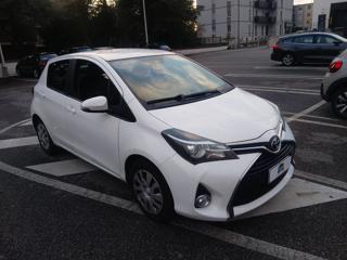 TOYOTA Yaris 1.0 5 porte Lounge