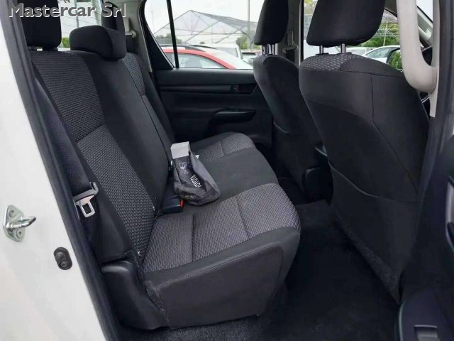 TOYOTA Hilux usata, con ESP