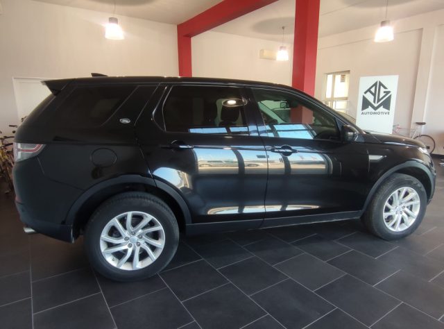 LAND ROVER Discovery Sport usata, con Airbag