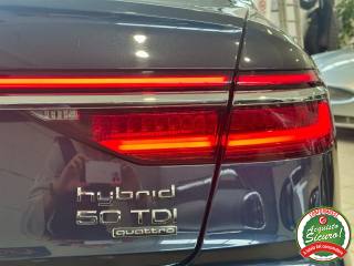 AUDI A8 usata, con Autoradio