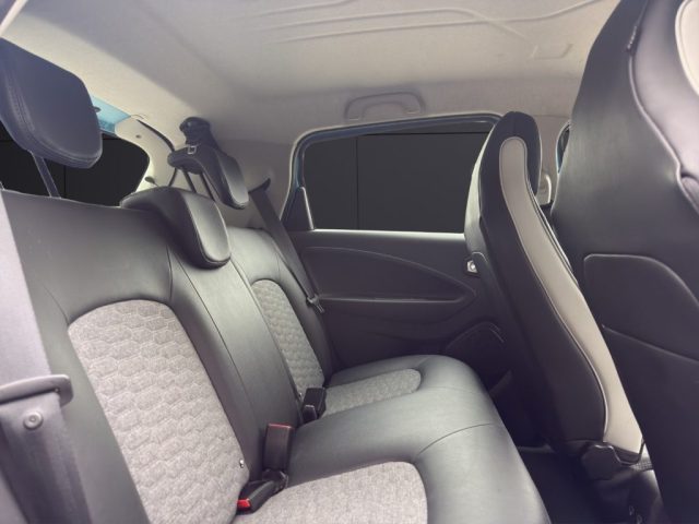 RENAULT ZOE usata, con Controllo elettronico della corsia