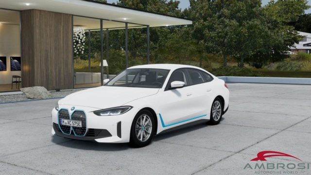 BMW i4 usata 0