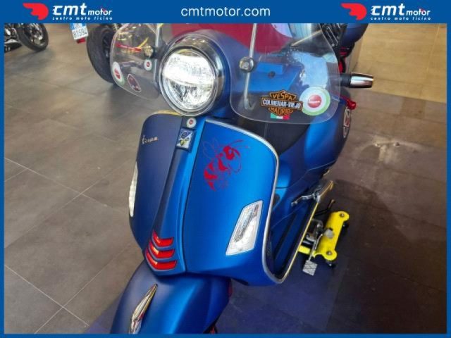 VESPA GTS 300 usata 7