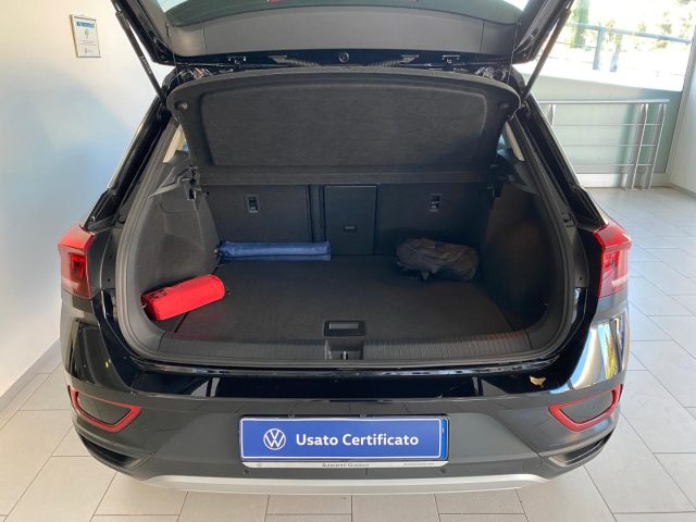 VOLKSWAGEN T-Roc usata, con Alzacristalli elettrici