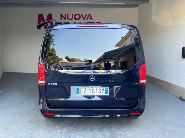 MERCEDES-BENZ V 220 usata, con Chiusura centralizzata