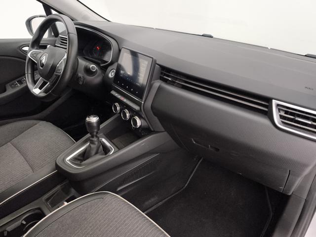 RENAULT Clio usata, con Bluetooth