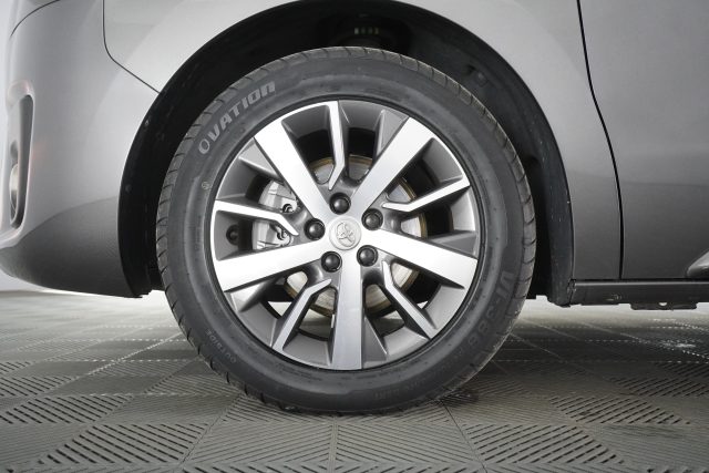 TOYOTA Proace Verso usata 15