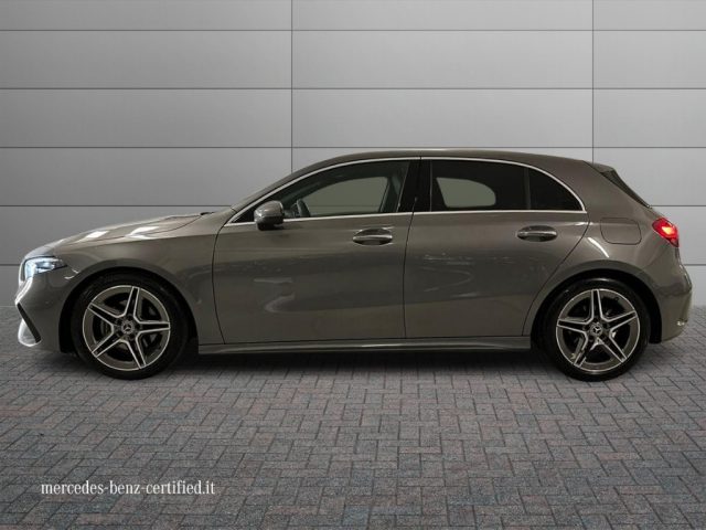 MERCEDES-BENZ A 180 usata, con Cerchi in lega