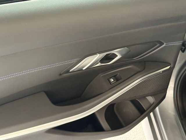 BMW 320 usata, con Specchietti laterali elettrici