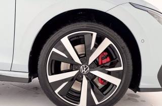 VOLKSWAGEN Golf usata, con Climatizzatore