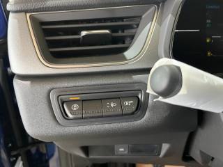 RENAULT Captur usata, con Volante in pelle