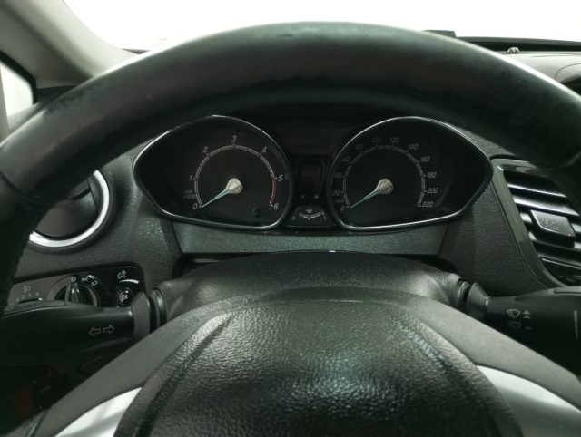 FORD Fiesta usata 10