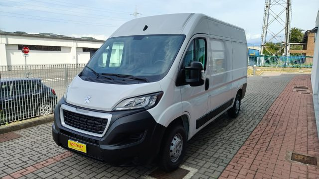 PEUGEOT Boxer usata, con ABS
