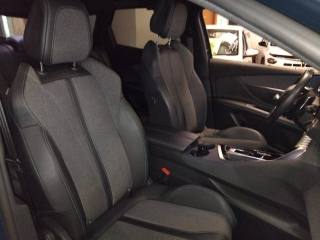 PEUGEOT 3008 usata, con Fari LED